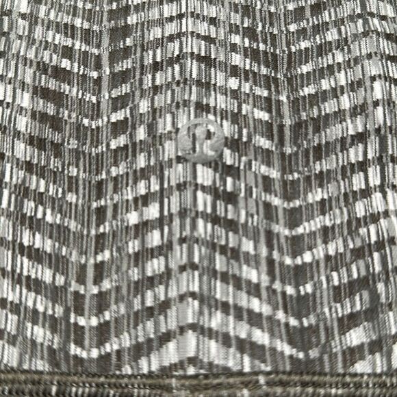 LululemonāWunder Under Crop (High-Rise) *Full-On Luon - Picture 8 of 10